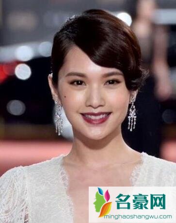 杨丞琳百变短发发型-短发女生也可以性感和可爱3.jpg