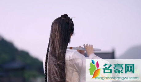 遇龙流萤喜欢谁2