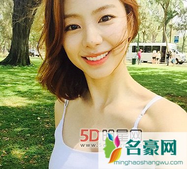 裴勇俊与小13岁女艺人朴秀珍结婚