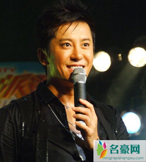 毛宁的个人问题 毛宁关喆同居照片