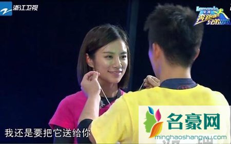 郑恺伊一什么关系 郑恺喜欢伊一吗