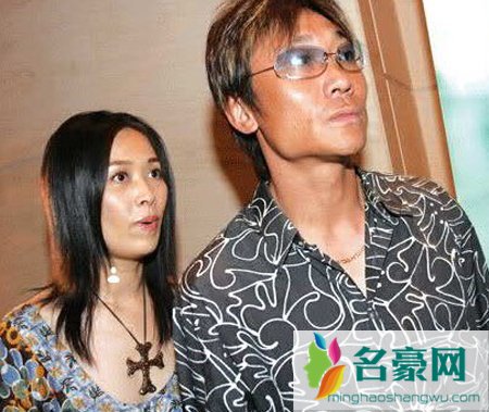 那英高峰为什么离婚 那英前夫高峰近况年龄
