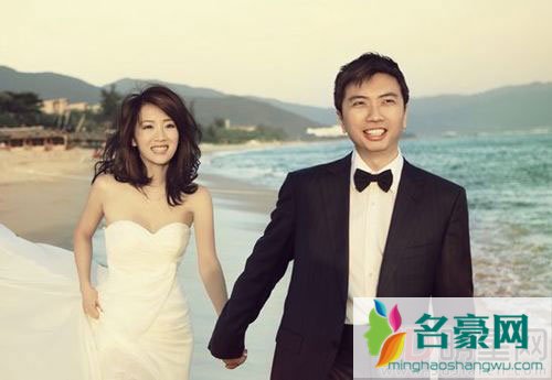 阔太李念晒幸福 庆祝结婚七周年