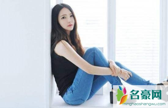 “男人聊天时常说这四句话,就不是真心爱你,而是感情骗子”