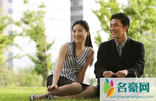 第一次跟女生约会,绕开这些话题,女生会更加对有好感!