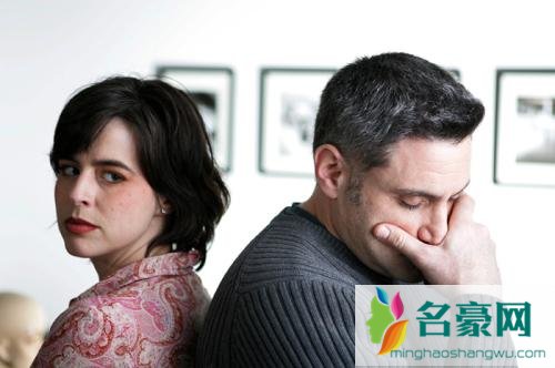 离婚后一年男人的心理 离婚后一年男人的心理是什么样的