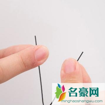怎么扎辫子漂亮又简单 减龄漂亮的双辫子编发教程