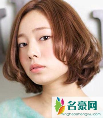 短发梨花烫发型图片