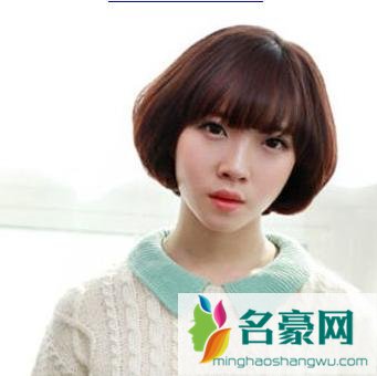 蘑菇头短发发型图片