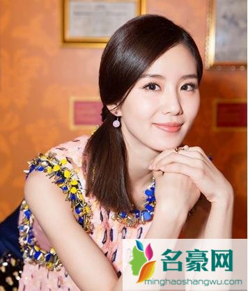 马尾怎么扎简单好看