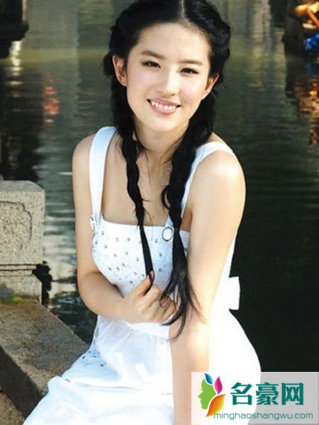 “小芳麻花辫”到底有多美？ 范冰冰baby都爱它