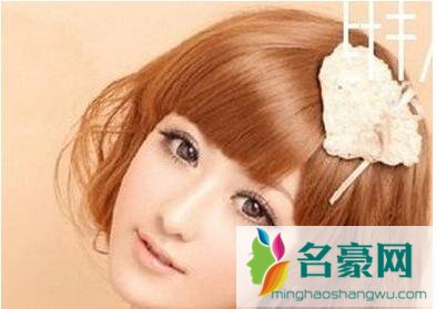 中分短发梨花烫发型图片