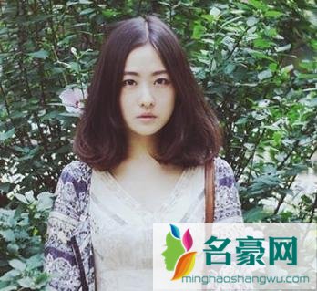 中分短发梨花烫发型图片