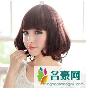 中分短发梨花烫发型图片