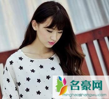 中分短发梨花烫发型图片