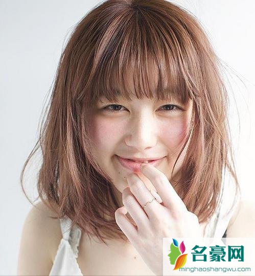 萌杀男生的刘海发型