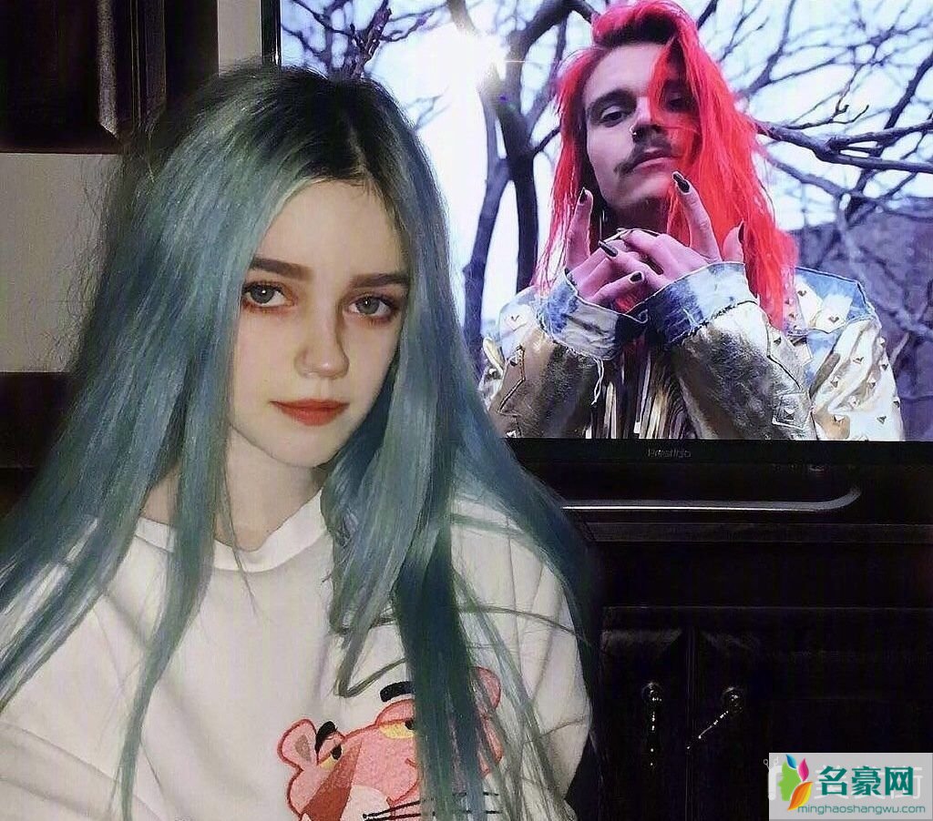 15岁俄罗斯少女百变发色成网红 最流行的发色合集6
