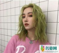 夏季适合什么颜色头发 15款适合夏天的染发颜色推荐