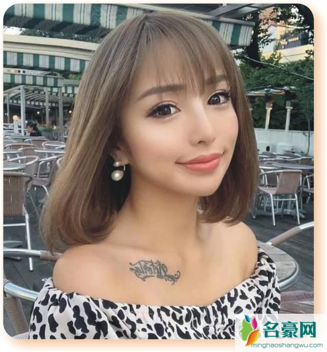 夏季适合什么颜色头发_适合夏天的染发颜色3