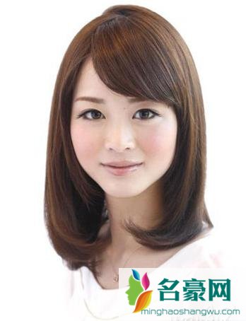 斜刘海适合什么脸型