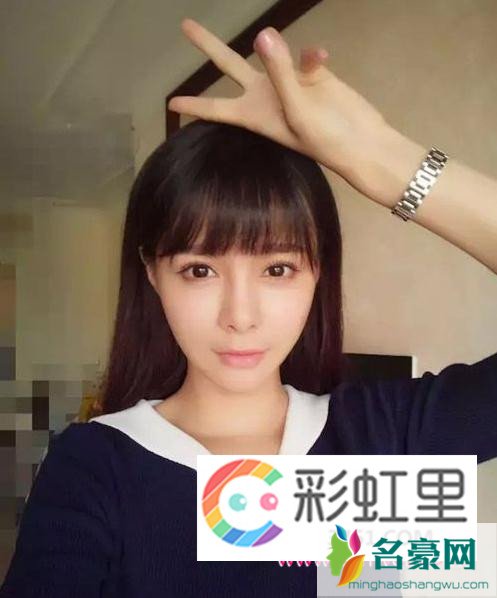 齐刘海看烦了？学沈梦辰一招切换斜刘海