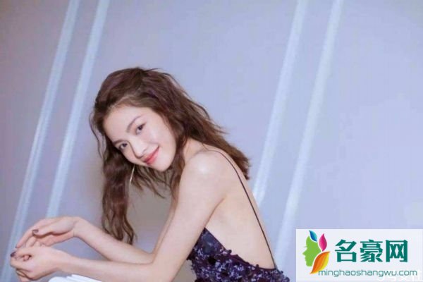 女生安全感不足表现在哪里 女生安全感不足的三种表现