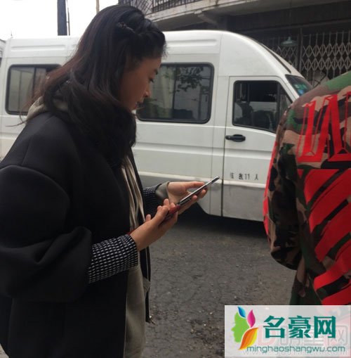蒋欣出演半生缘引争议 直言怕被比较
