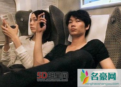 户田惠梨香离开绫野刚搭上胜地凉 户田惠梨香的历任男友