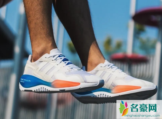 王嘉尔上脚 ZX ALKYNE：全新boost科技，脚感升级！