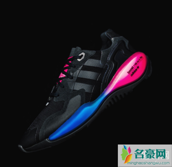 王嘉尔上脚 ZX ALKYNE：全新boost科技，脚感升级！