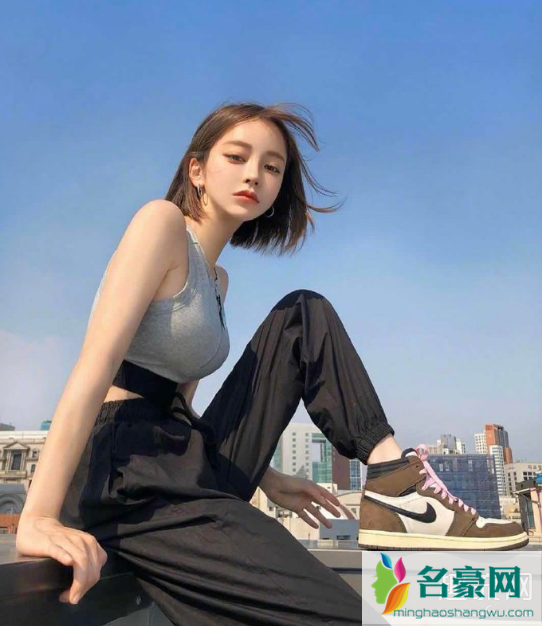 韩国第一女鞋头姜泰莉日常穿搭赏析,你get到她的颜了吗?