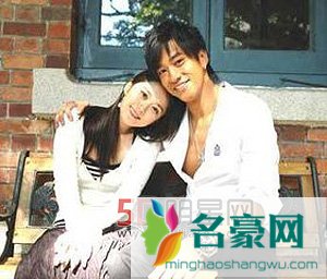 张娜拉的老公照片 张娜拉的老公何润东