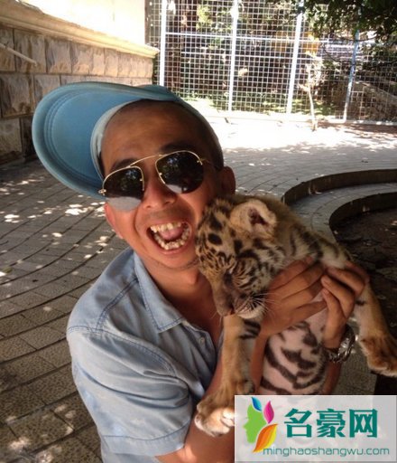 演员巨兴茂的爸爸个人资料 巨兴茂的父亲是谁