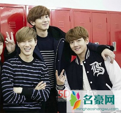 EXO正规2辑《EXODUS》预售破50多万张 网络剧《我邻居是EXO》9日首播