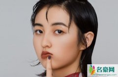 张子枫高中在哪个学校 个人资料及其家庭背景被扒