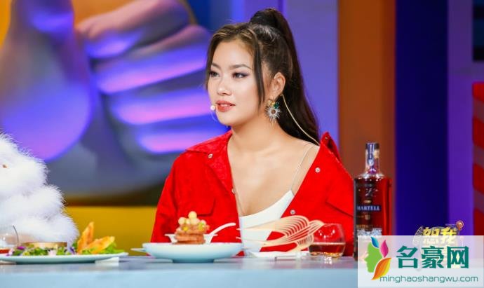王菊怎么火起来的