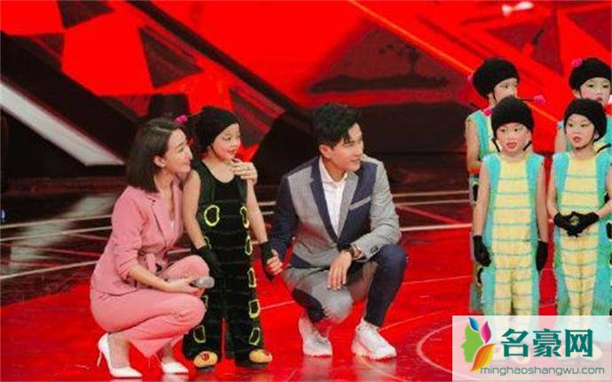 刘恺威离婚后首次亮相