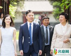 章泽天狂删微博 难以忍受网友异样眼光删微博泄恨