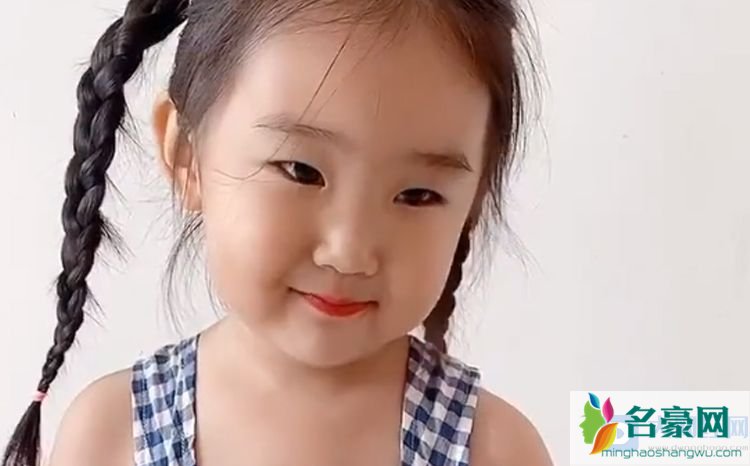 戏精圆圆