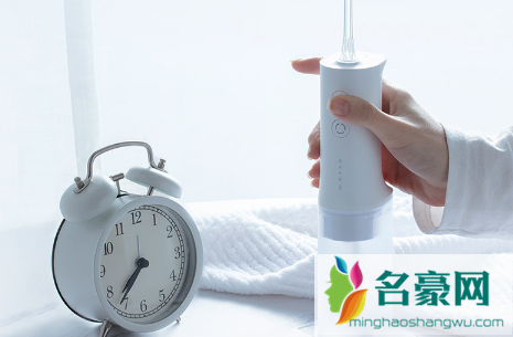 牙齿用了牙线隐隐作痛怎么办1