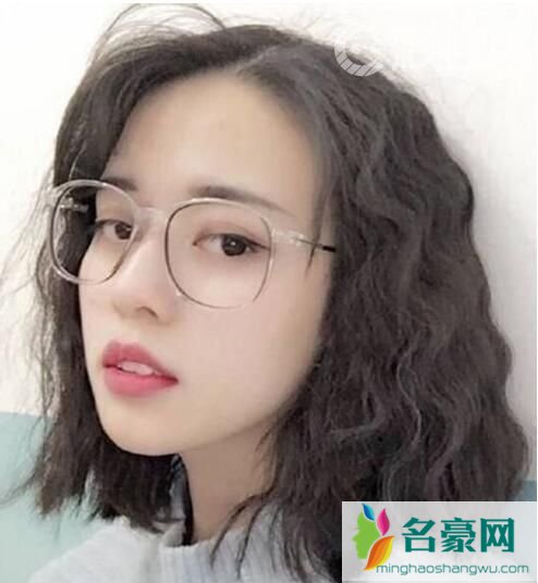 最新流行发型韩式蓬松蛋卷头火热 8款蛋卷头短发引爆春季发型