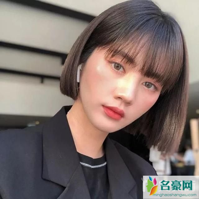 2019最流行的女生短发：精灵短发6