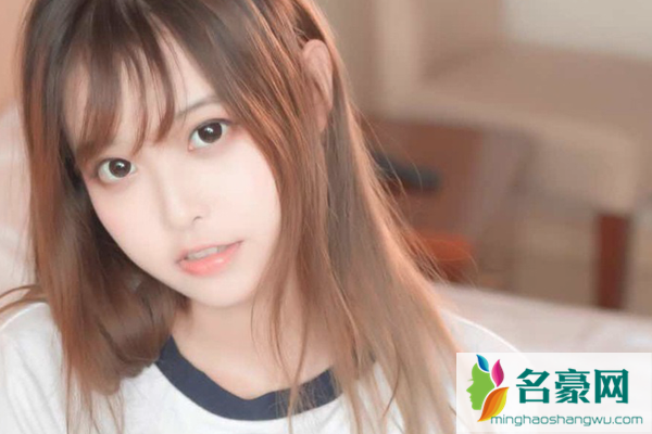 男生喜欢女生亲他哪里