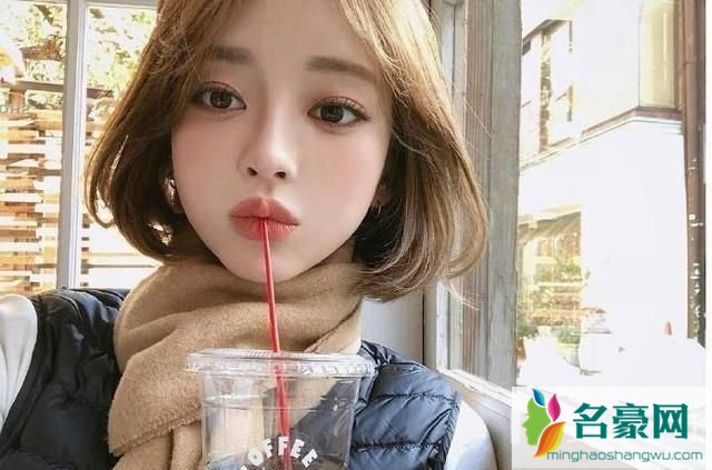 今年最流行的女生发型：短发波波头