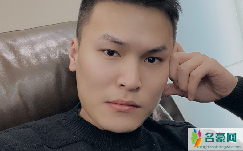 明哥不酷