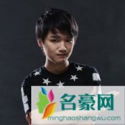 微笑个人资料在哪里直播 主播微笑怎么走红的现在