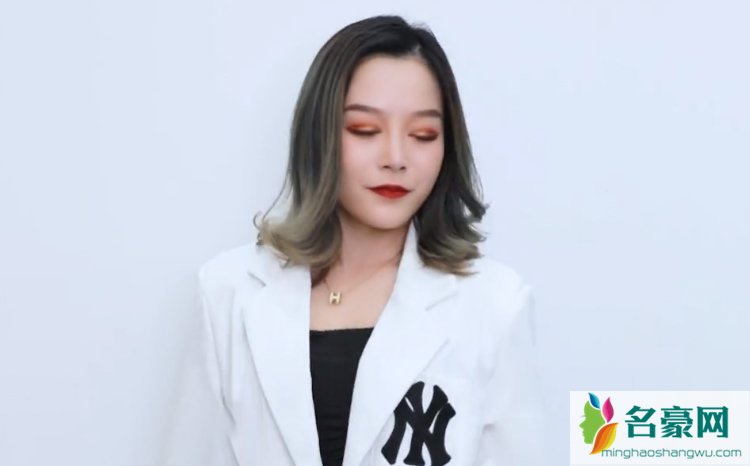 君夫人呀
