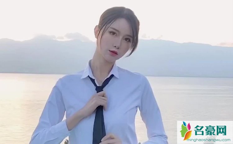 瑞儿fox