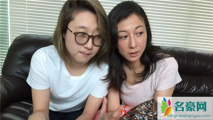 成龙去加拿大接小龙女