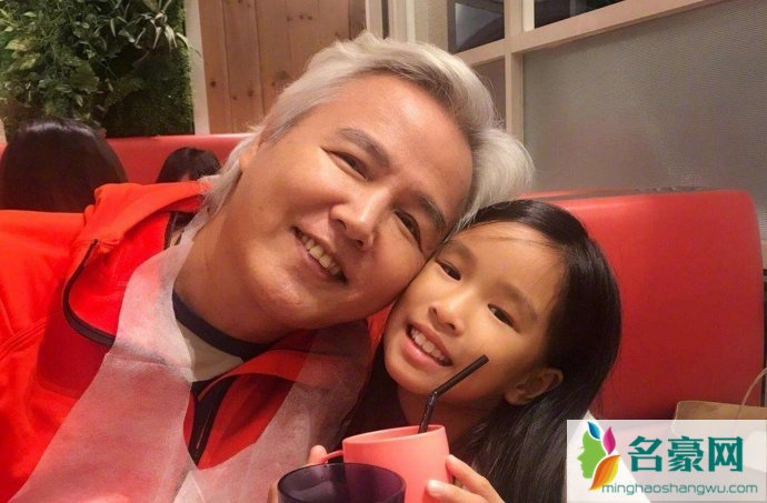 林瑞阳年轻时很帅